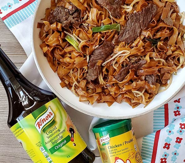 Beef Stir Fry with Noodles (by @hungrysheepie) Beef Stir Fry with Noodles