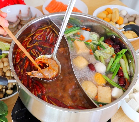 Yuan Yang Hot Pot (Mala Soup Base)