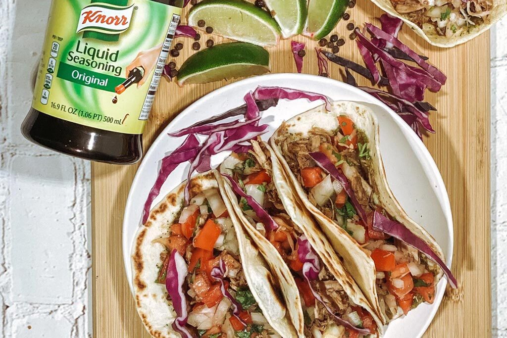 Taco adobo au porc philippin (de @cookingwithtin) Taco adobo au porc philippin