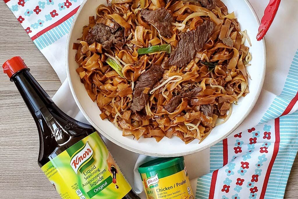 Sauté au bœuf avec nouilles (de @hungrysheepie) Sauté au bœuf avec nouilles