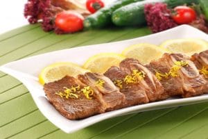 柠香牛仔骨 - 香味浓郁的牛肉菜肴