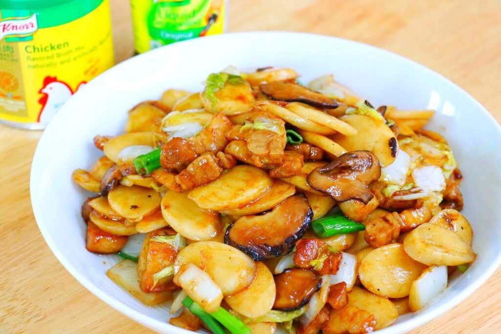 炒年糕 (由 @cicili.tv 提供) Stir Fry Nian Gao