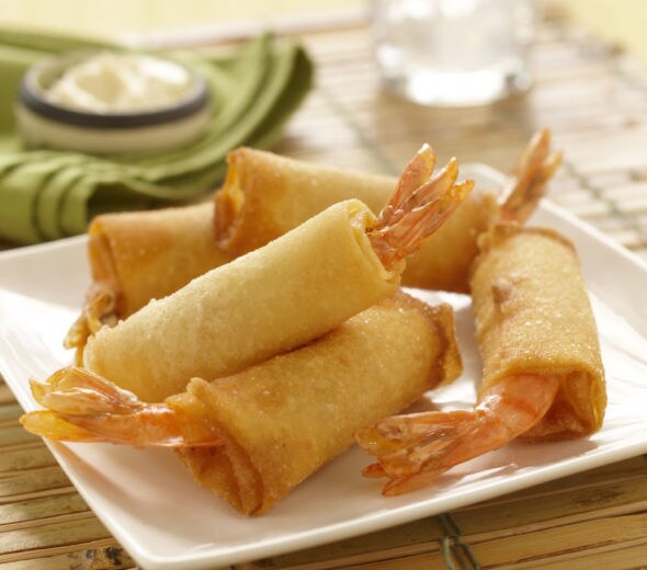 Fried Shrimp Spring Rolls knorr-snack-spring-roll-wrapper-golden-spring roll with-shrimp-590x520