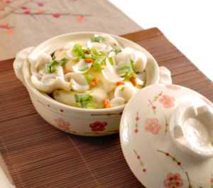 knorr-chicken-small-chicken-whole-chicken-with lily bulbs-wonton-soup-590x520