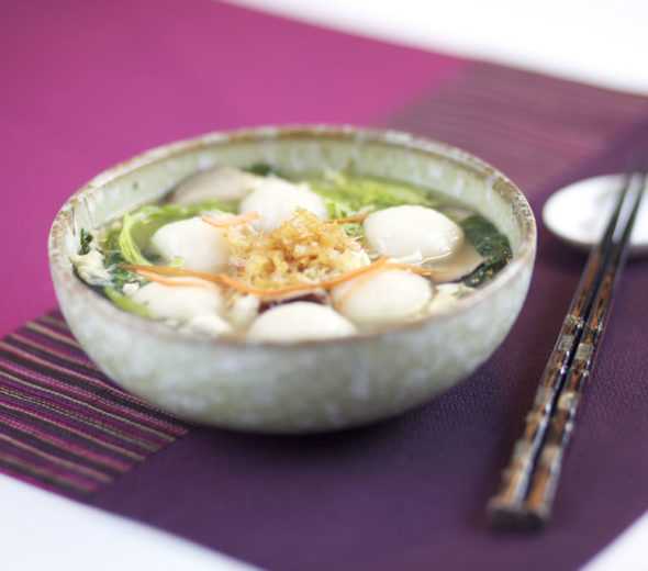 Simple and Satisfying Glutinous Rice Ball Soup knorr dinner rice-ball-soup-590x520