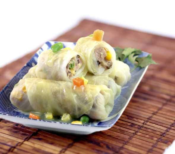 Traditional Chinese Steamed Stuffed Cabbage Rolls Steamed Stuffed Cabbage Rolls