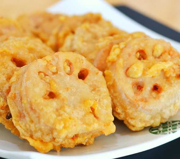 Fried Crispy Lotus Roots with Stuffed Pork by @cicili.tv